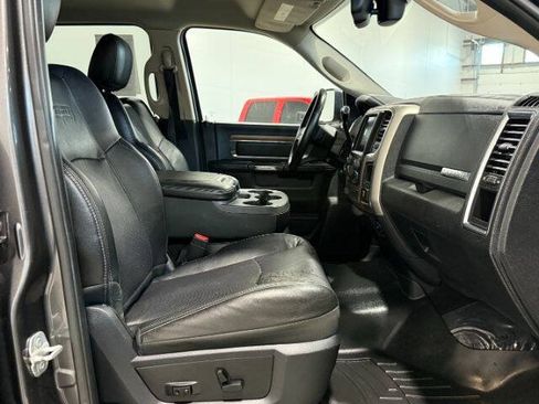 Used 2014 RAM 3500 Laramie AWD/4WD image 19