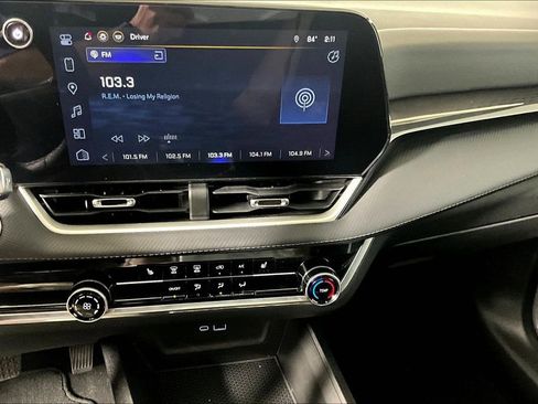 Used 2025 Chevrolet Equinox LT image 24