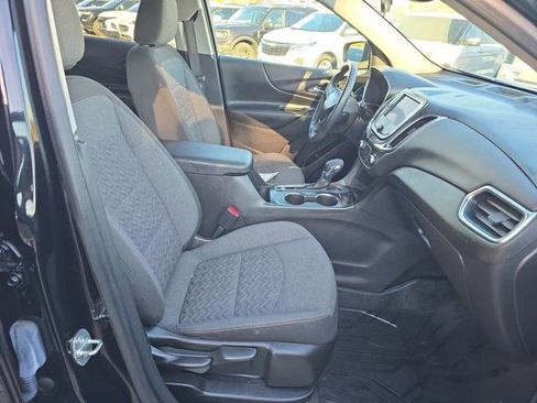 Used 2024 Chevrolet Equinox LT w/ LPO, Floor Liner Package FWD image 21
