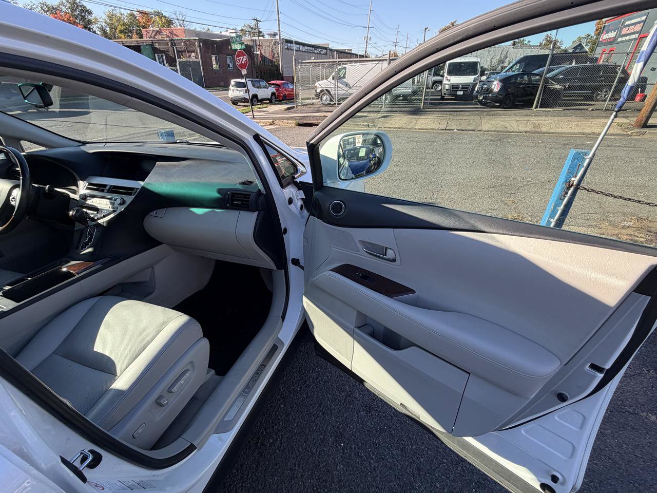 Used 2010 Lexus RX 350 AWD image 18