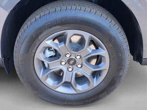 New 2026 Ford Maverick XLT FWD image 10