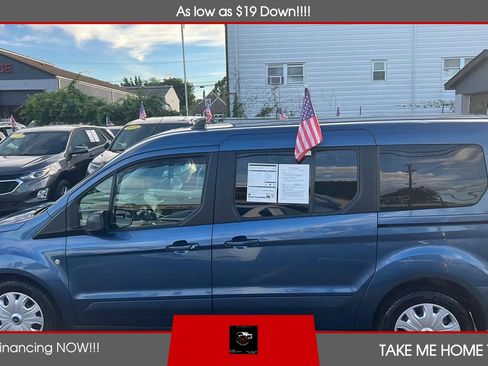 Used 2019 Ford Transit Connect XLT FWD image 2