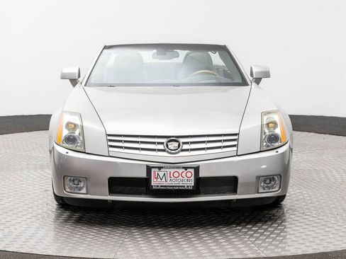 Used 2007 Cadillac XLR image 3