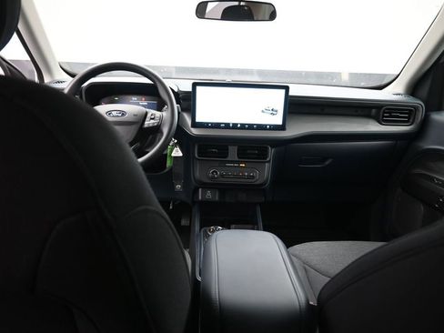 Used 2025 Ford Maverick XL FWD image 13