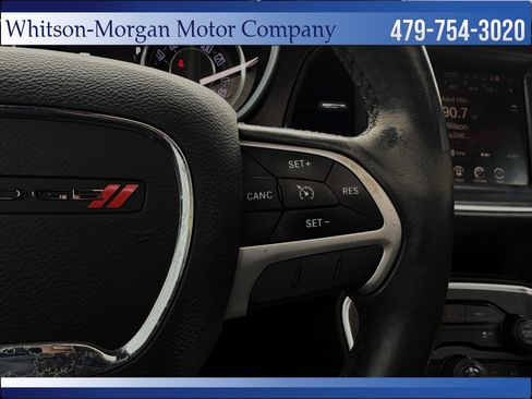 Used 2015 Dodge Challenger SXT Plus image 21