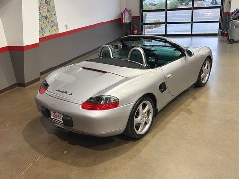 Used 2001 Porsche Boxster S RWD image 78