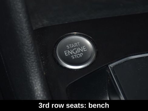 Used 2021 Volkswagen Tiguan SE w/ Panoramic Sunroof Package FWD image 21