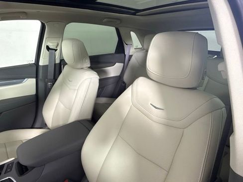 New 2025 Cadillac XT5 Premium Luxury w/ Technology Package image 6