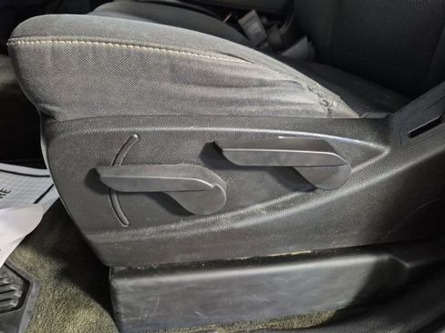 Used 2016 Chevrolet Silverado 2500 LT image 18