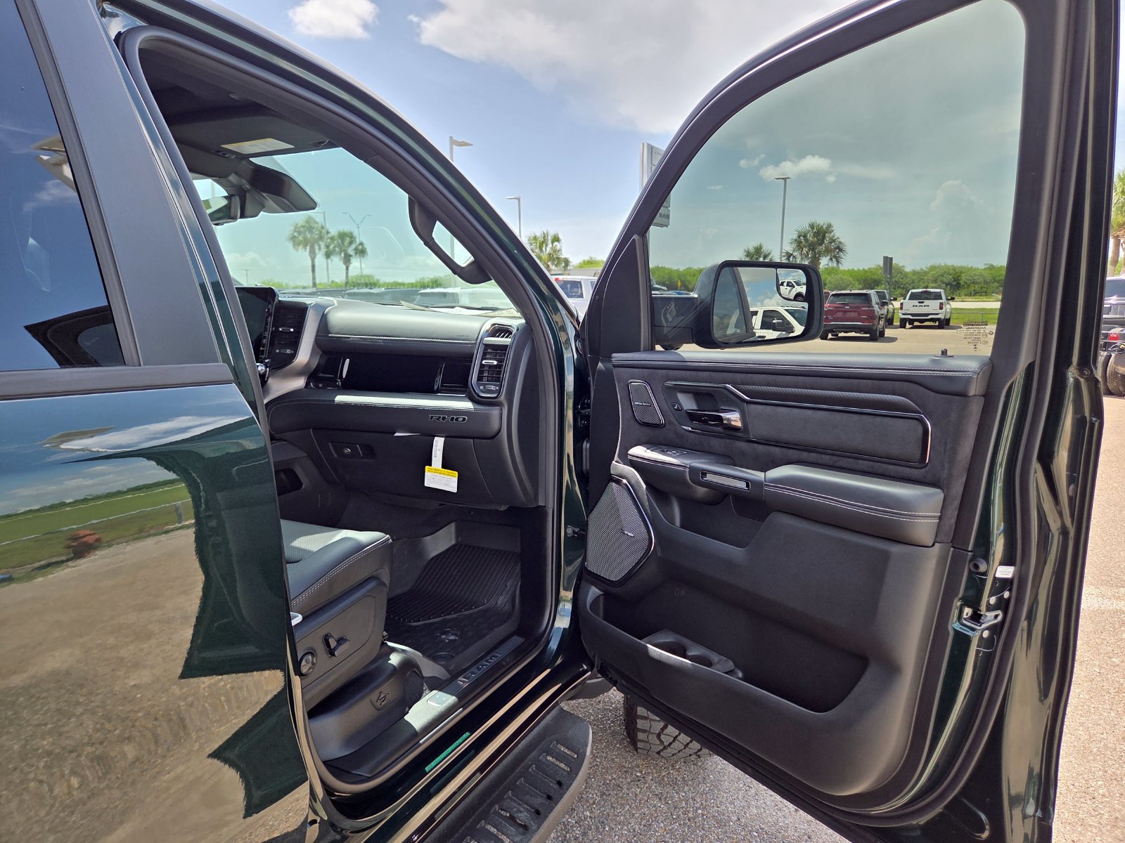 New 2026 RAM 1500 RHO w/ RHO Level 1 Equipment Group AWD/4WD image 19