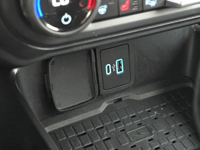 Used 2024 Ford Bronco Wildtrak AWD/4WD image 33