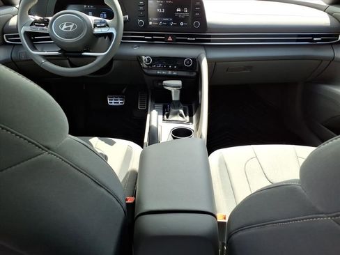 New 2026 Hyundai Elantra Sport image 25