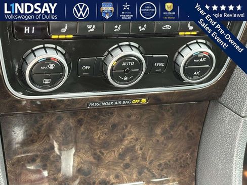 Used 2015 Volkswagen Passat 3.6 SEL Premium image 18