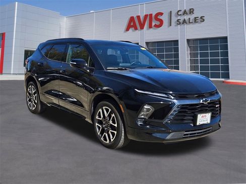 Used 2025 Chevrolet Blazer RS image 9