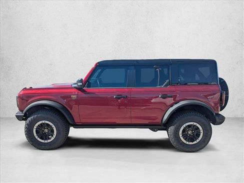 New 2025 Ford Bronco Badlands image 5