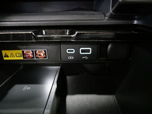 Certified 2024 Lexus RX 350 AWD w/ Accessory Package (K3) image 27