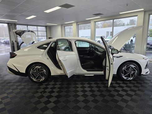 New 2026 Hyundai Sonata SEL image 16