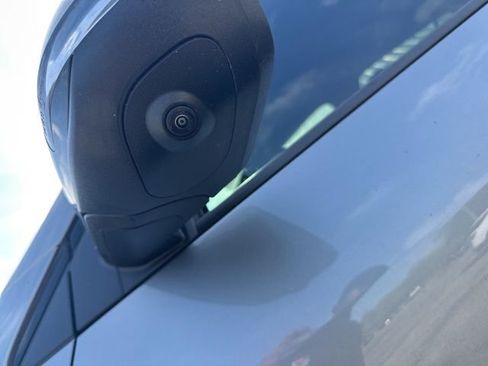 Used 2024 Chevrolet Traverse RS w/ LPO, Floor Liner Package image 12