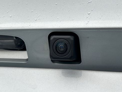 Used 2023 Toyota Corolla Cross LE image 15