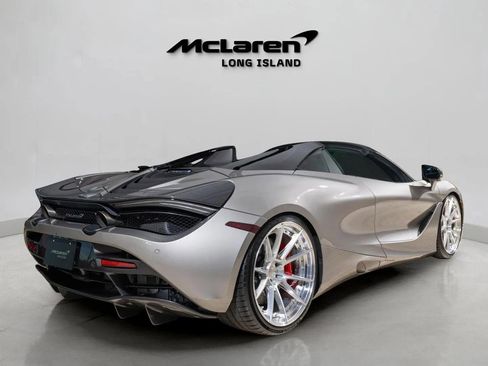 Used 2020 McLaren 720S Spider image 5