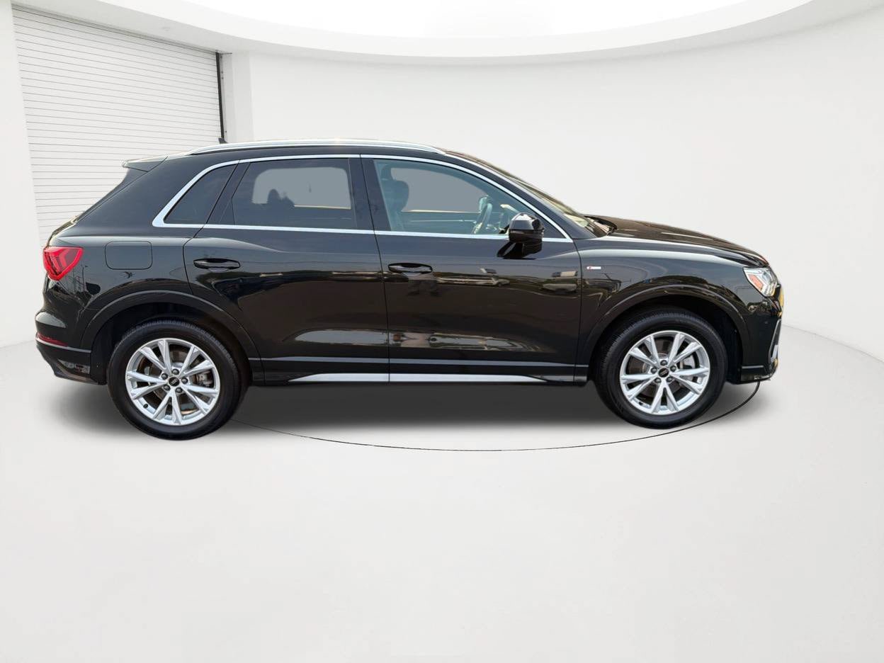 Used 2025 Audi Q3 2.0T Premium AWD/4WD image 4