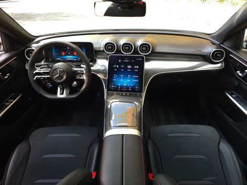 Used 2023 Mercedes-Benz C 43 AMG 4MATIC Sedan image 10