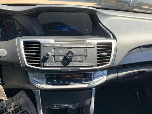 Used 2015 Honda Accord Sport image 12