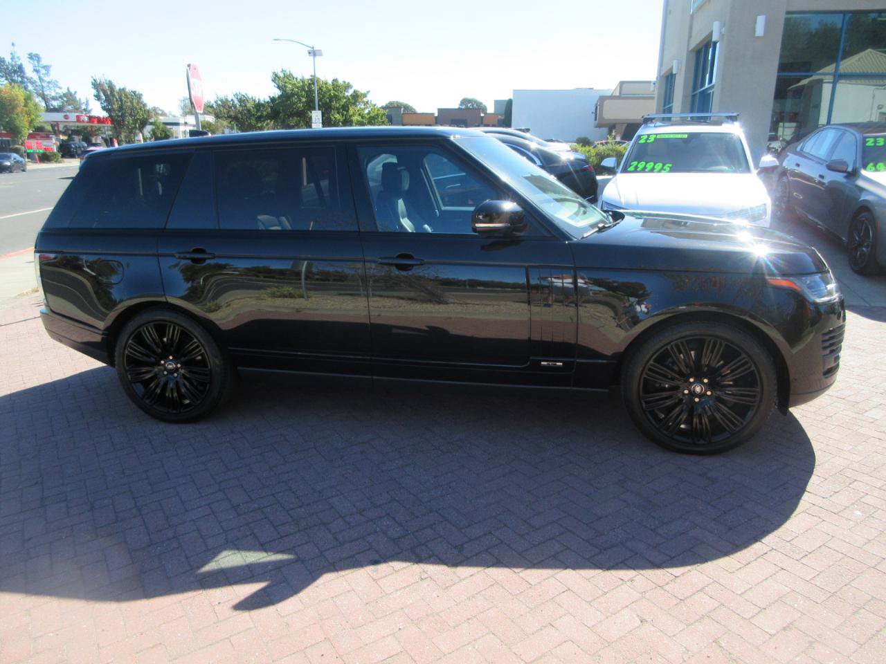 Used 2021 Land Rover Range Rover P525 Westminster Edition LWB AWD/4WD image 95
