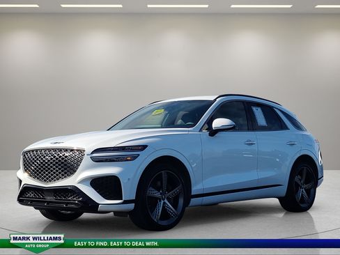 Used 2023 Genesis GV70 2.5T w/ Sport Prestige Package AWD/4WD image 8