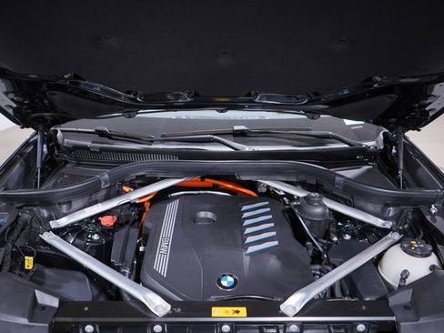 Used 2023 BMW X5 xDrive45e w/ M Sport Package image 24