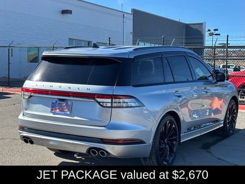 Used 2023 Lincoln Aviator Reserve w/ Equipment Group 201A image 6