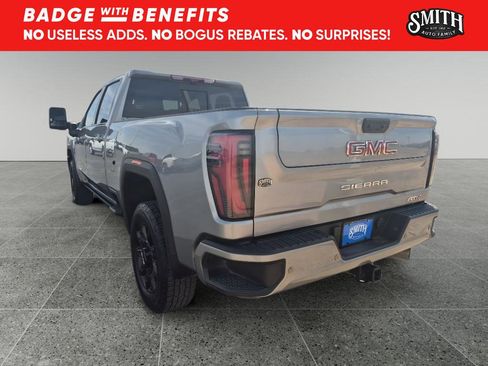 Used 2025 GMC Sierra 2500 AT4 w/ Max Trailering Package image 6