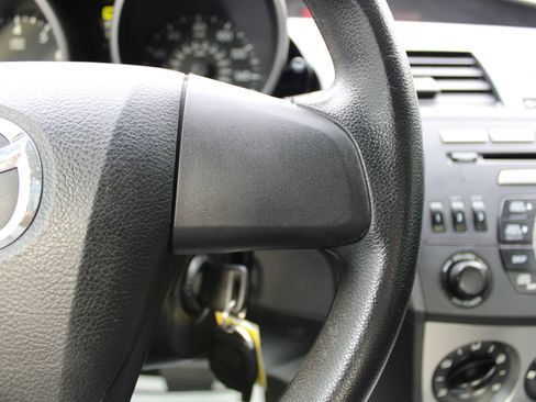 Used 2010 MAZDA MAZDA3 i Sport image 14