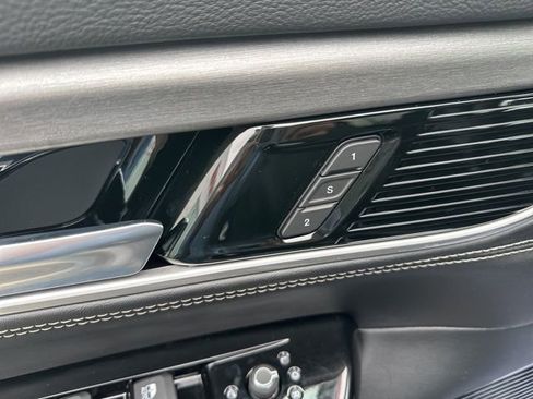 New 2026 Jeep Grand Wagoneer Limited AWD/4WD image 12