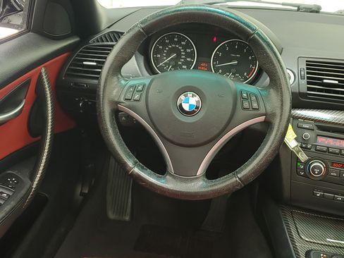 Used 2008 BMW 135i Convertible RWD image 16