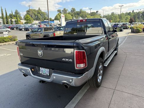 Used 2014 RAM 1500 Laramie w/ Convenience Group AWD/4WD image 5