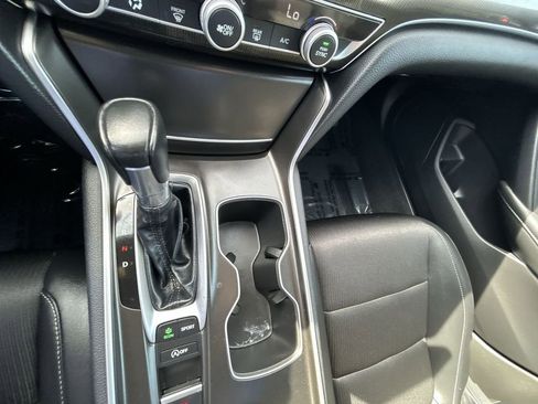 Certified 2022 Honda Accord Sport image 20
