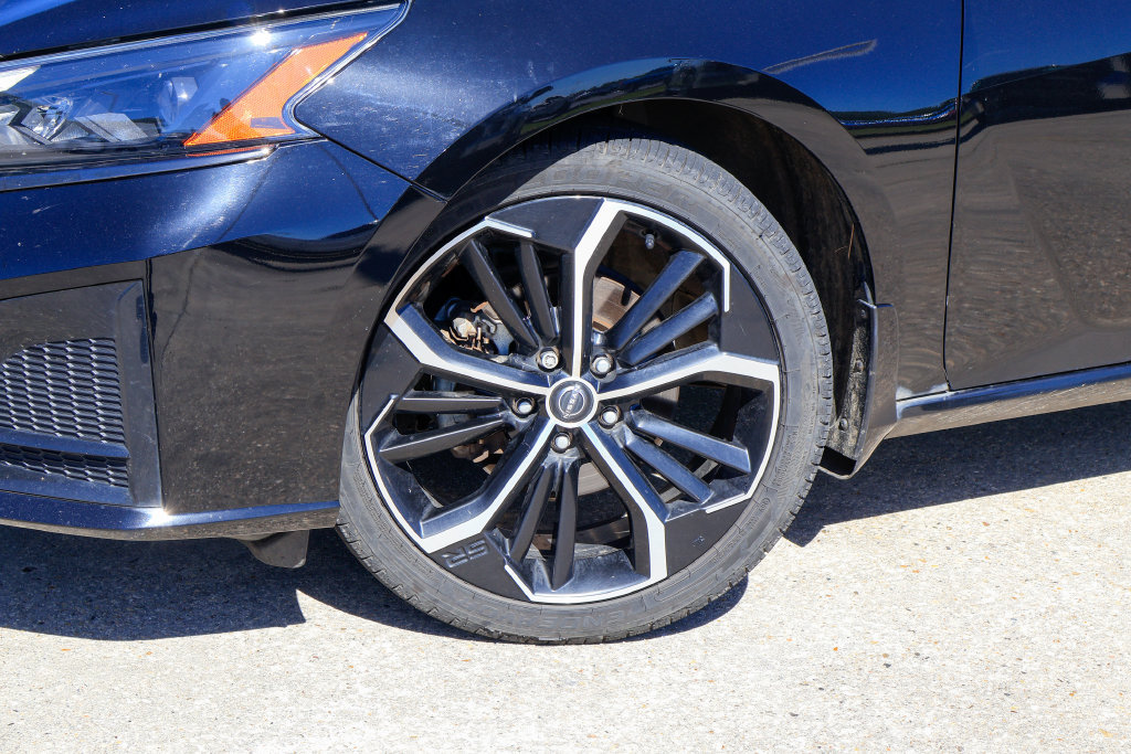 Used 2023 Nissan Altima 2.5 SR w/ SR Premium Package FWD image 29