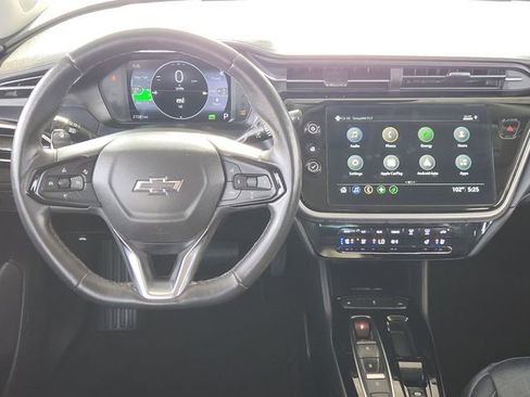 Used 2022 Chevrolet Bolt EUV Premier FWD image 25