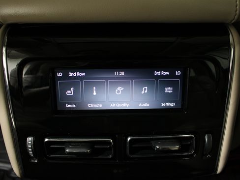 Used 2021 Lincoln Aviator Reserve w/ Equipment Group 201A AWD/4WD image 24