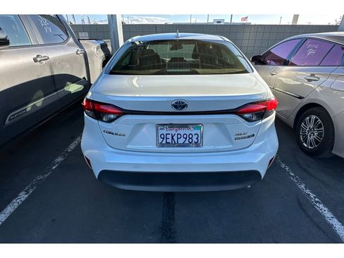Used 2023 Toyota Corolla XLE image 4
