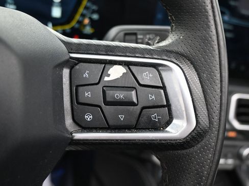 Used 2024 Ford Mustang Premium image 19