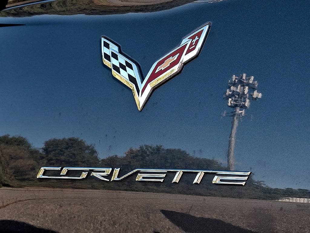 Used 2014 Chevrolet Corvette Stingray Coupe w/ 2LT Preferred Equipment Group RWD image 29