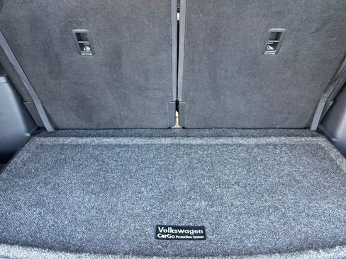 Used 2021 Volkswagen Atlas SE image 13