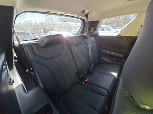 Used 2025 Hyundai Palisade SEL image 18