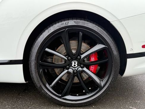 Used 2021 Bentley Continental GT image 20