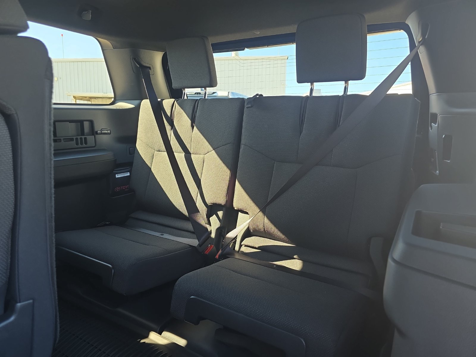 New 2026 Toyota 4Runner SR5 AWD/4WD image 30