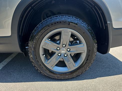 Used 2023 Honda Ridgeline RTL image 35