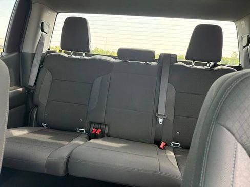 Used 2026 Chevrolet Silverado 1500 Custom w/ LPO, Dark Essentials Package RWD image 18