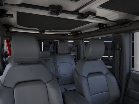 New 2026 Ford Bronco Outer Banks AWD/4WD image 12
